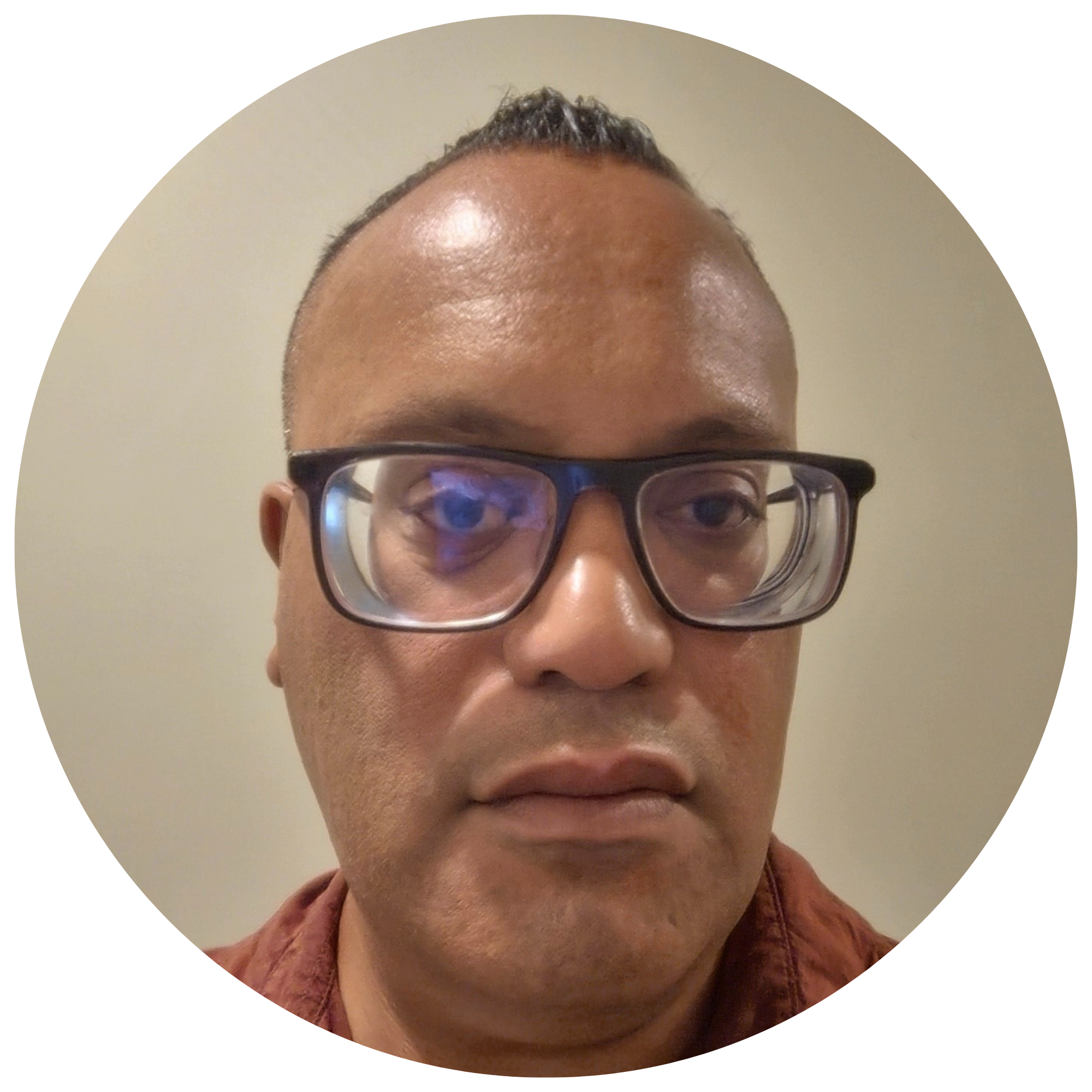 Headshot of Leslie Marsh