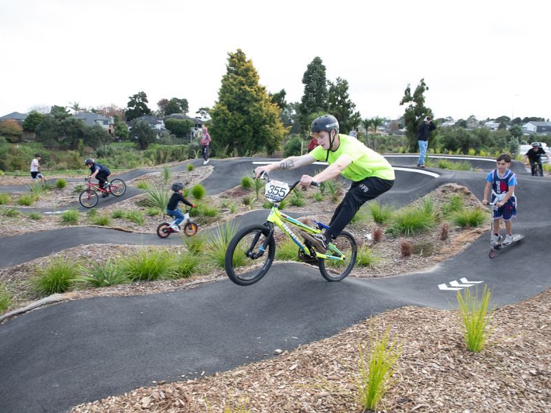 Te Waituarua Reserve pump track